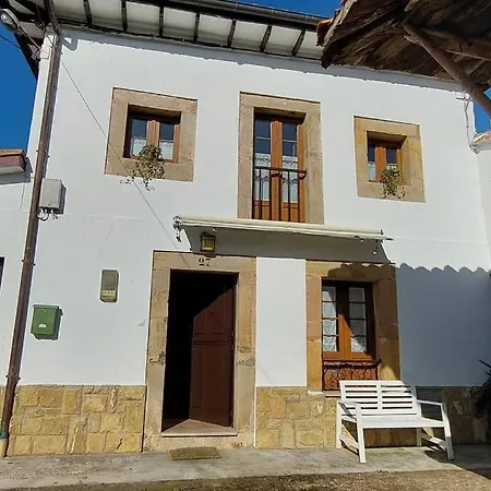 Holiday home Casa Rural En La Costa Asturiana El Olivar (Asturias)